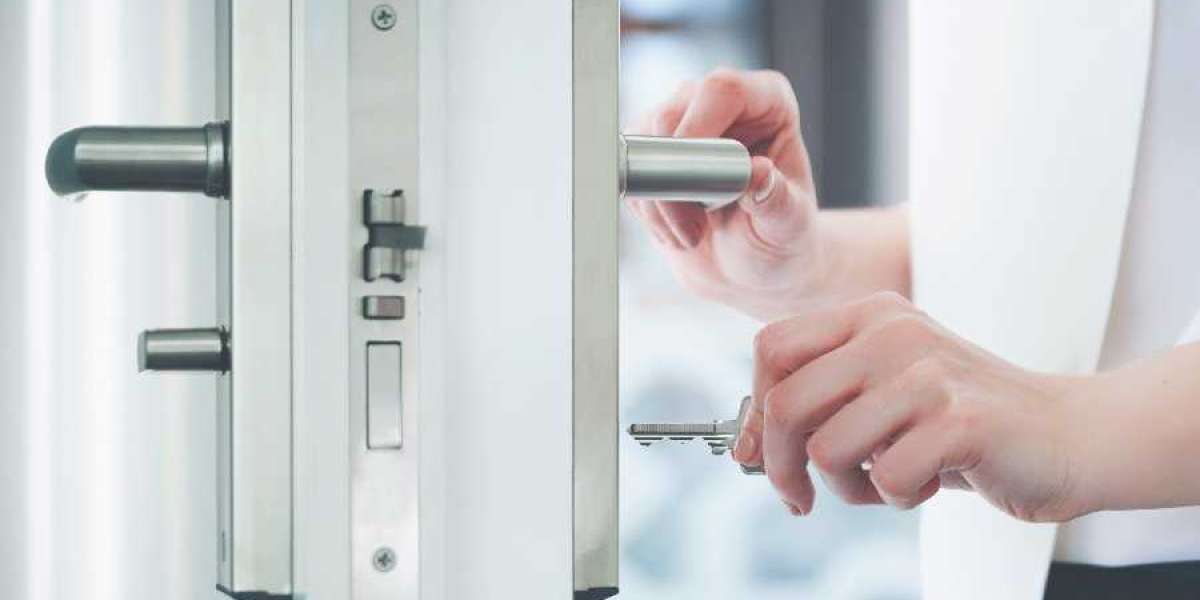 Unlocking Peace of Mind: The Role of a Qualified Master Locksmith in Kew Gardens