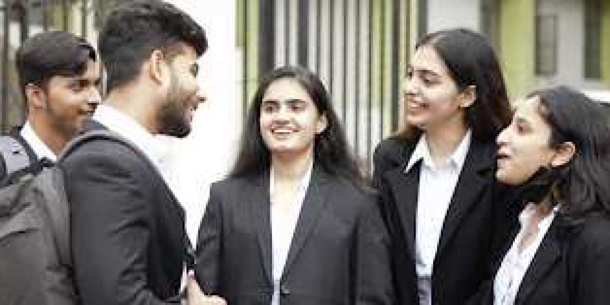 Nurturing Future Business Leaders with Top Management Colleges in Jaipur
